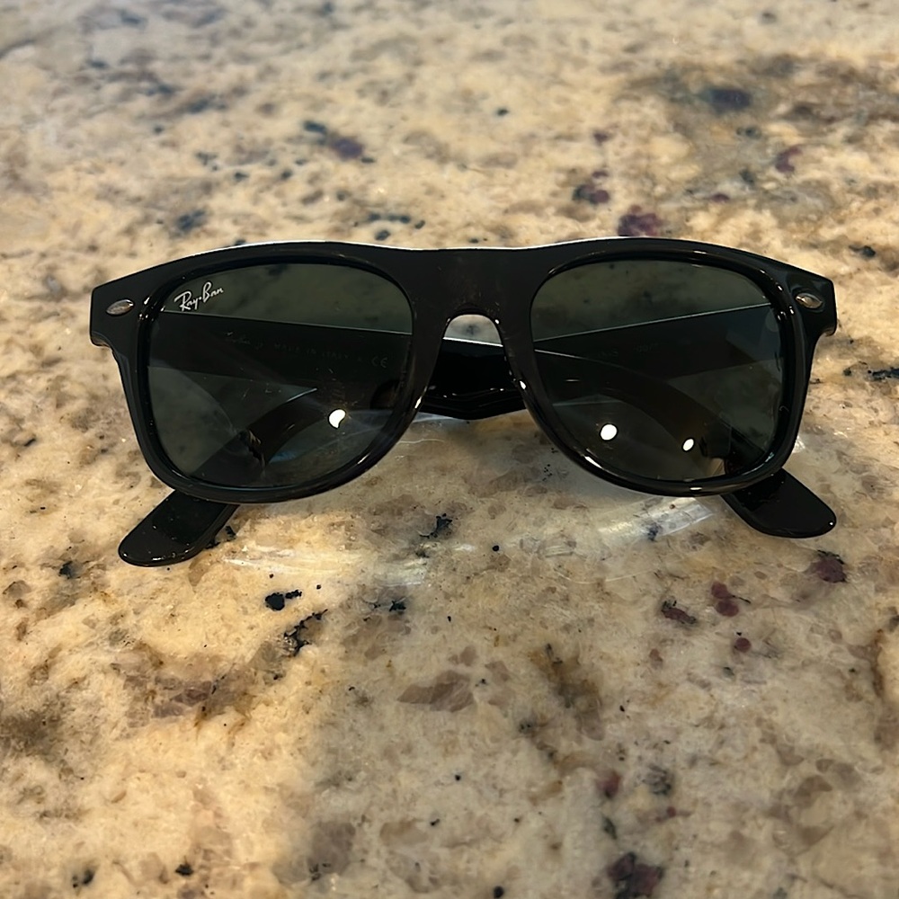 Kids Ray-Ban Wayfarers